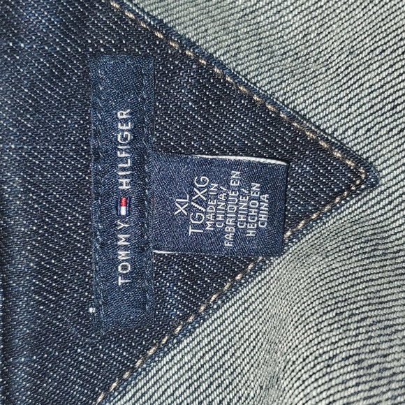 New Tommy Hilfiger Button Down Denim Jean Jacket - Picture 11 of 13